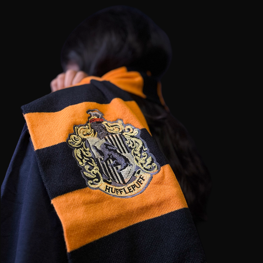 Hufflepuff Muffler 4